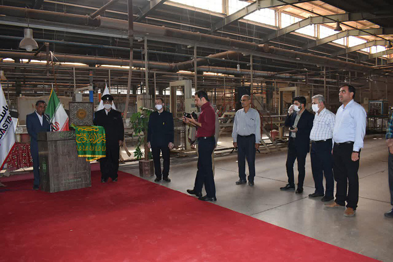 خداقوت خادمان حرم رضوی به مسئولان و کارکنان کاشی میبد