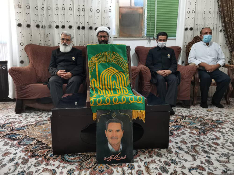 تجلیل خدام رضوی از اقدامات خیرخواهانه یک دکتر میبدی