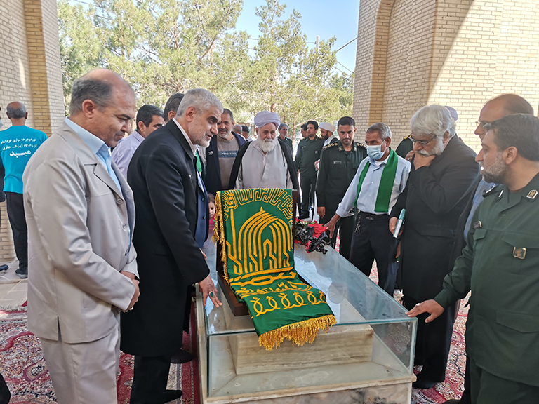 خادمان امام هشتم در میبد